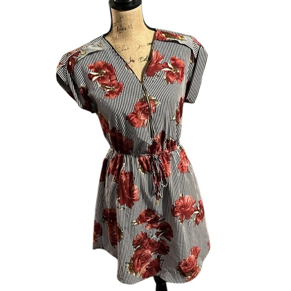 Speed Control New York zipper front striped floral dress. Brass hardware - Picture 2 of 8